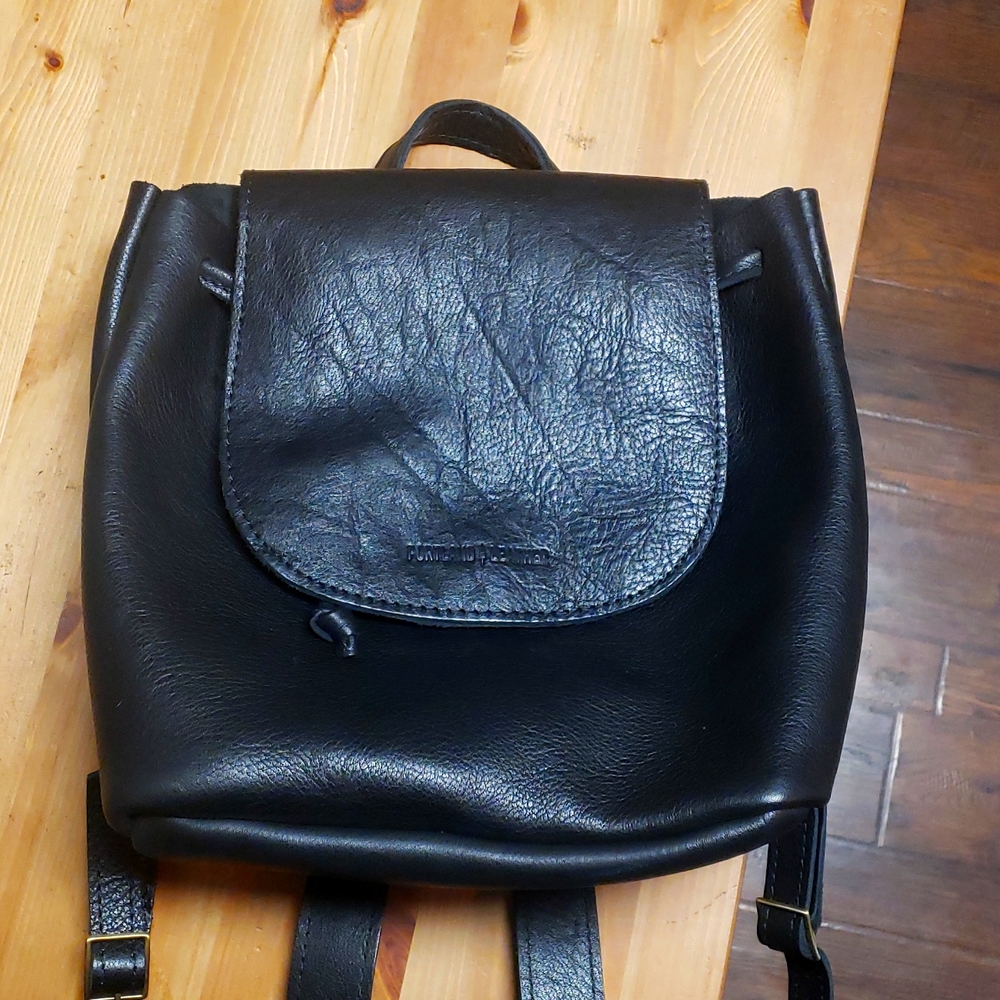 Portland Leather "Almost Perfect" Bucket Backpack